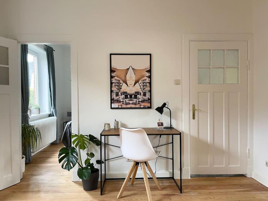 Appartement Modern Und Ruhig In Elmshorn Extérieur photo