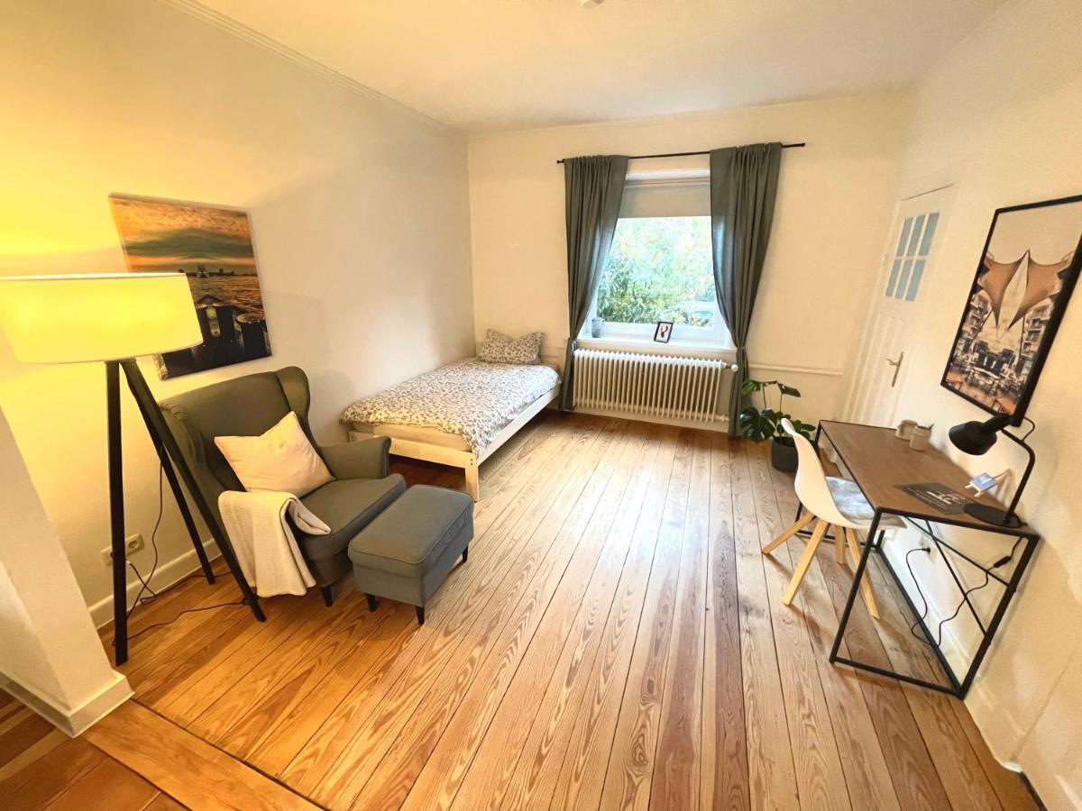Appartement Modern Und Ruhig In Elmshorn Extérieur photo